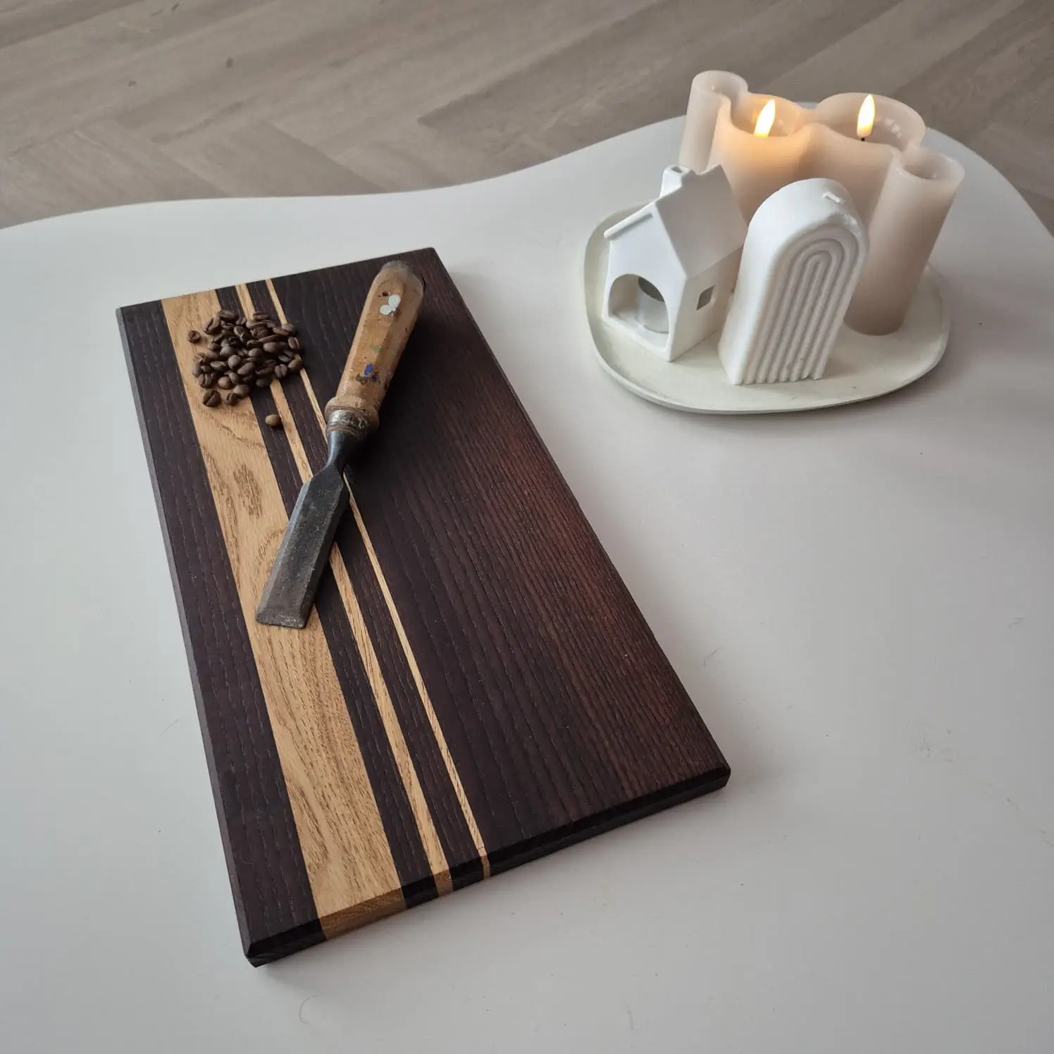 Borrelplank mokka beitelaar boven diagonaal